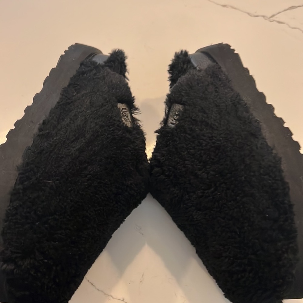 Ugg Maxi Curly Platform Slides - image 7